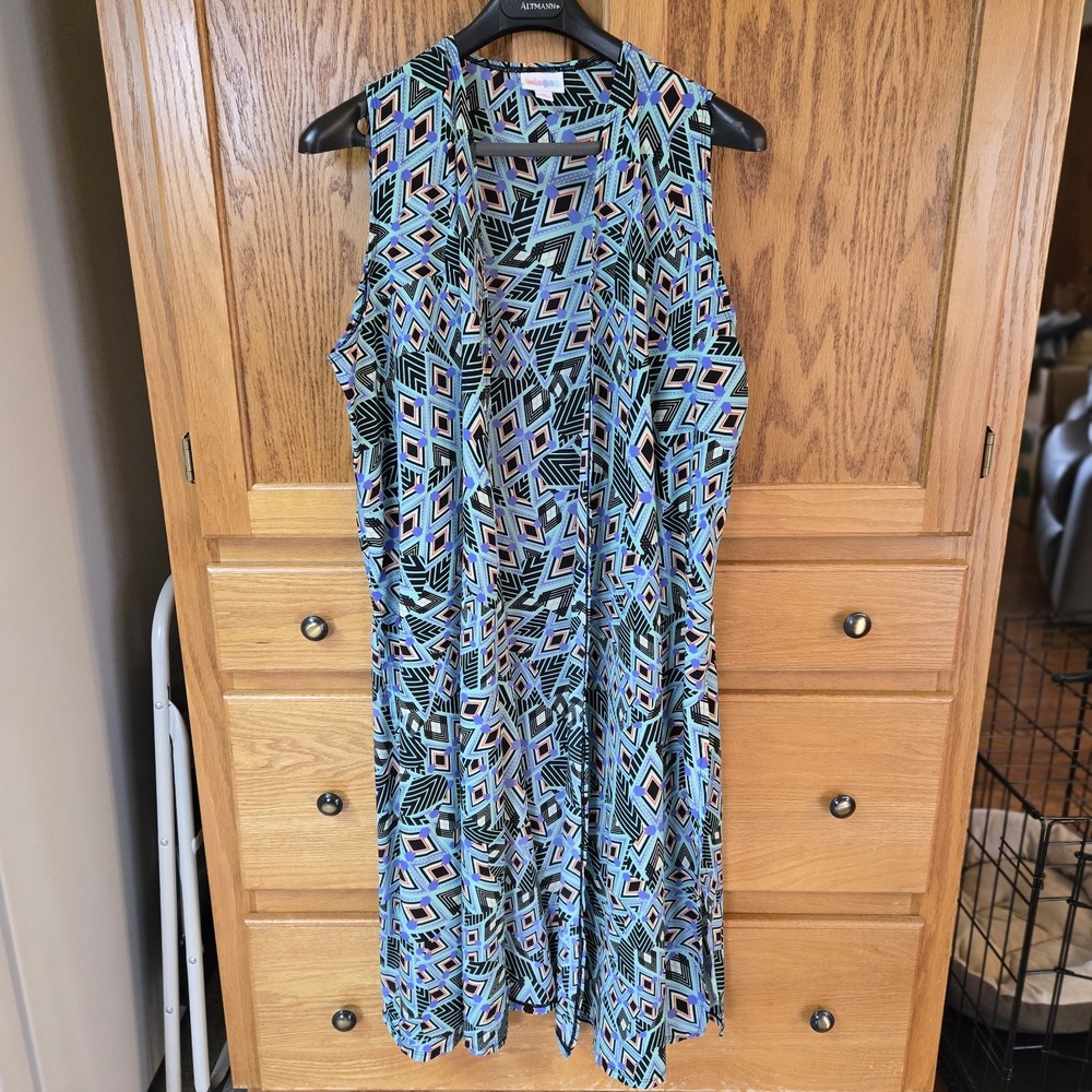 Lularoe Joy Geometric Print Open Front Sleeveless Vest/Duster Size Medium